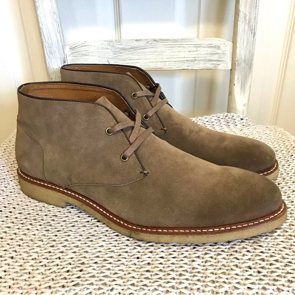 NWT Blake McKay Toby Leather Chukka boots